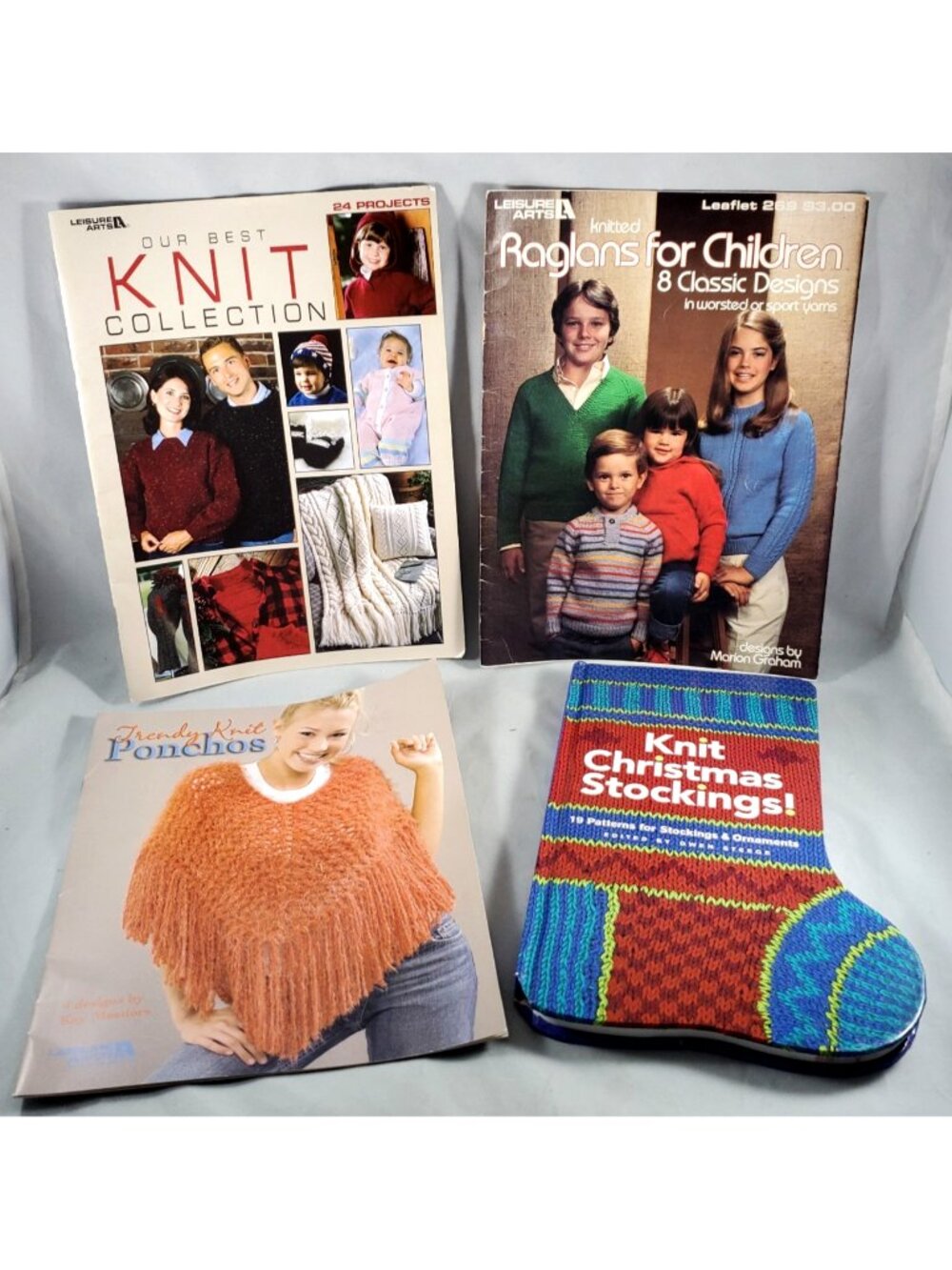 Mixed Lot of 4 Leisure Arts Knitting Magazines & Knit Christmas Stocking Books